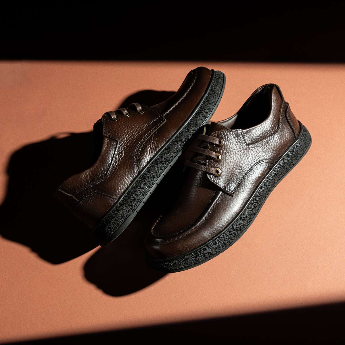 Classic Leather Shoes J4
