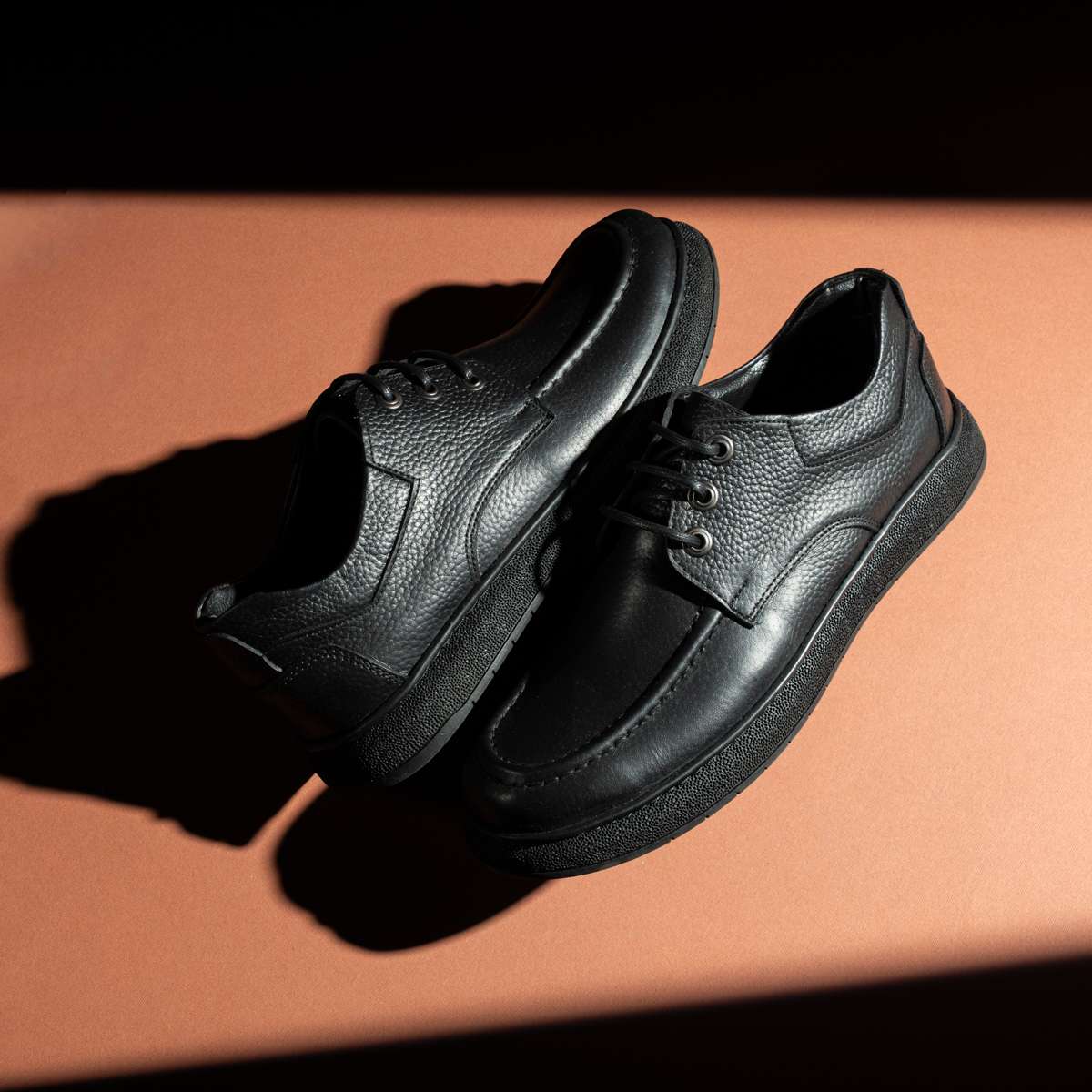 Classic Leather Shoes J4