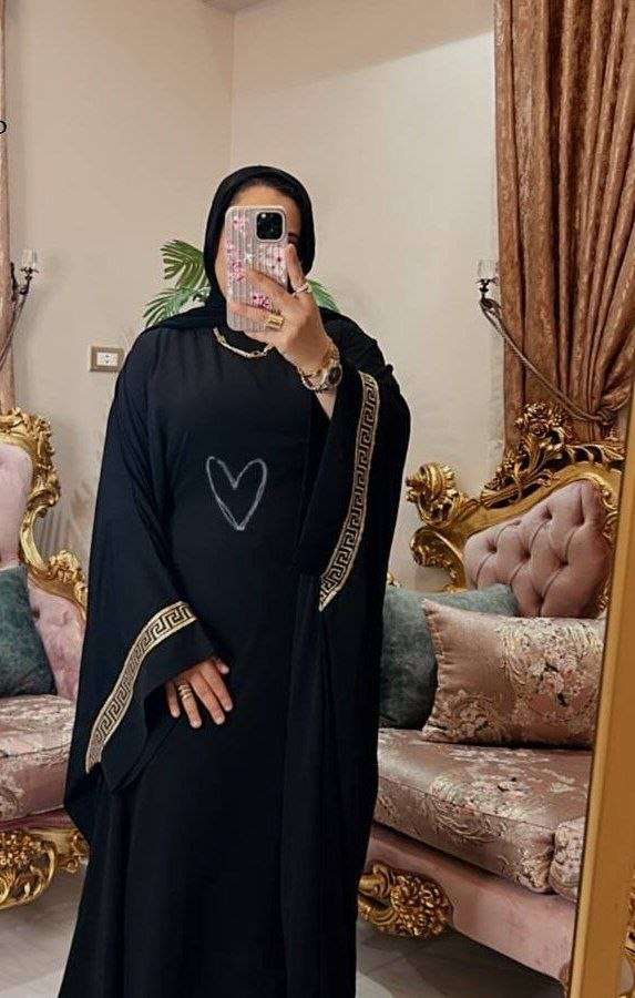 عبايه أو ملحفه بحزام داخلى