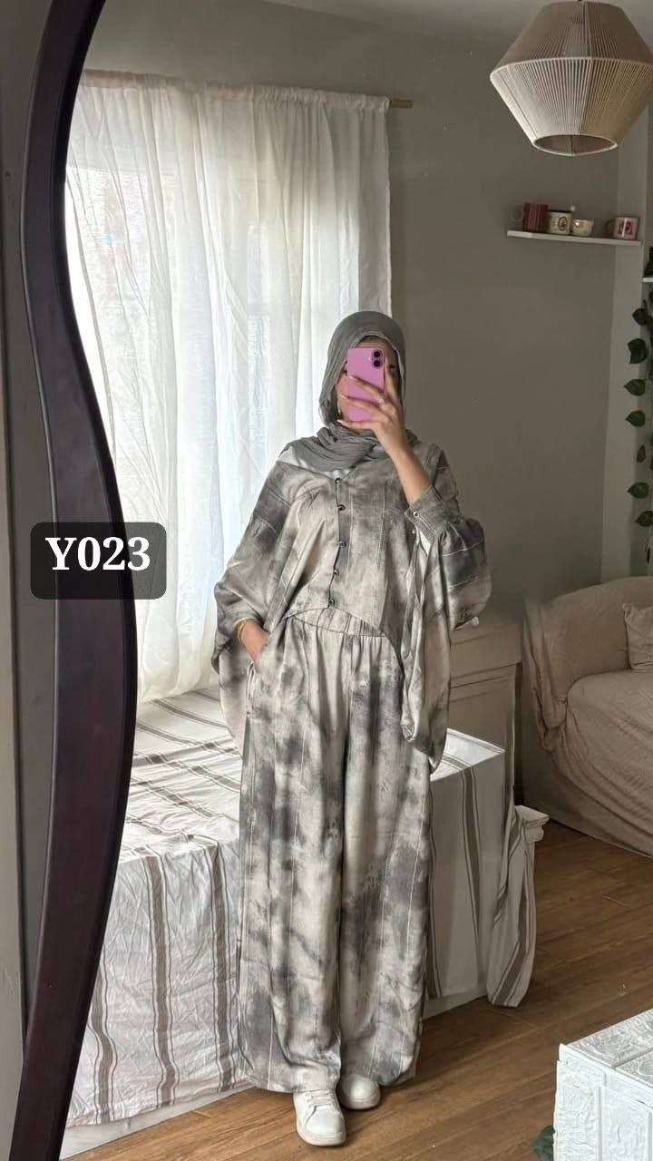 سوت بنشوه قطعتين مشبح بنطلون وايد ليج مميز