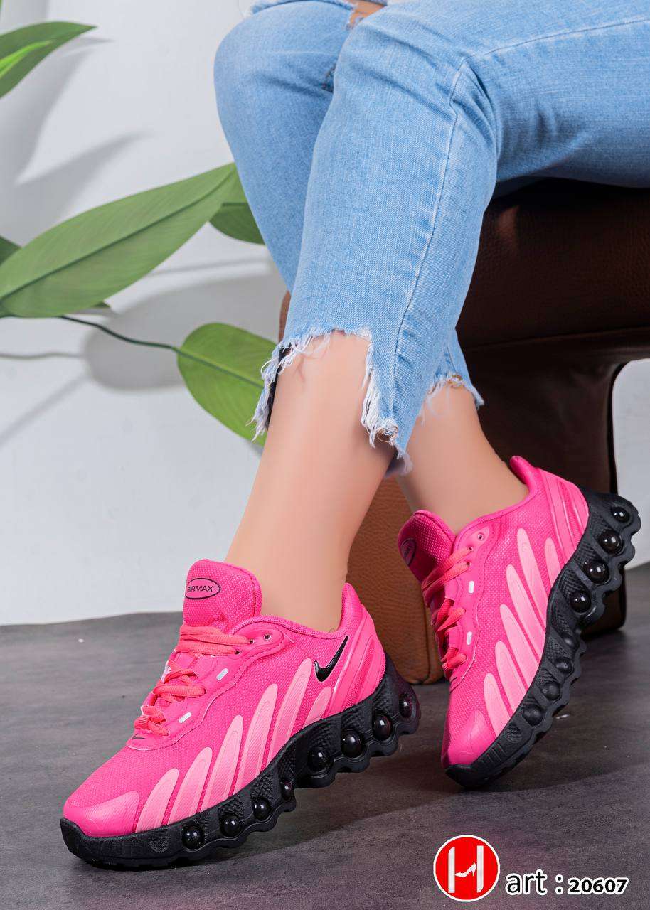 كوتشي Nike