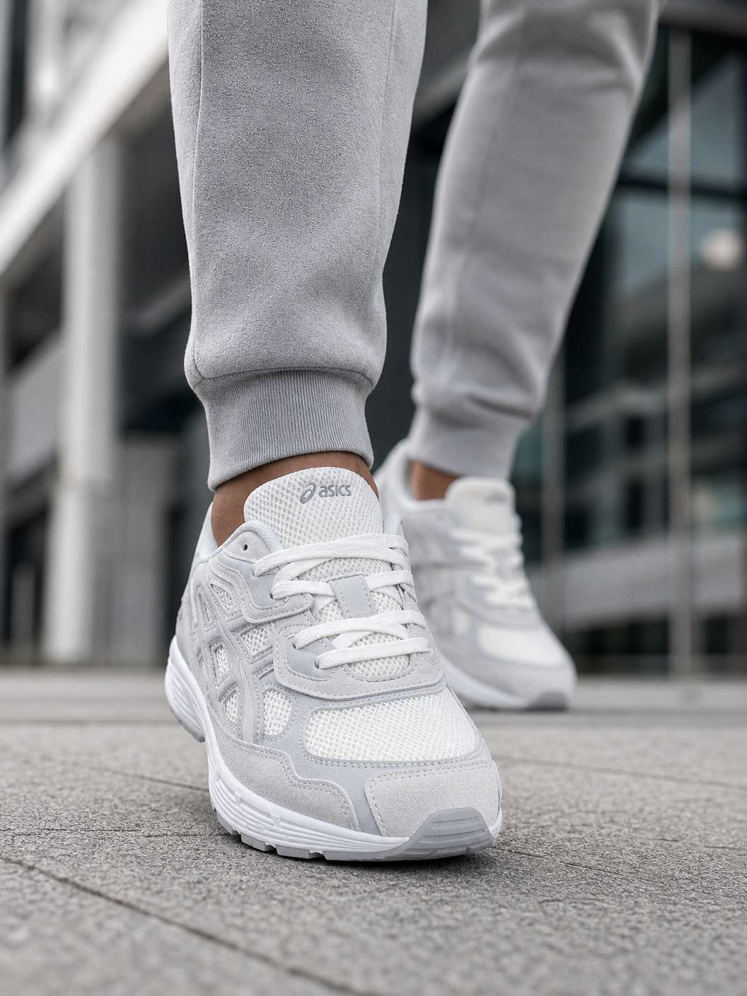 سنيكرز ASICS رياضى