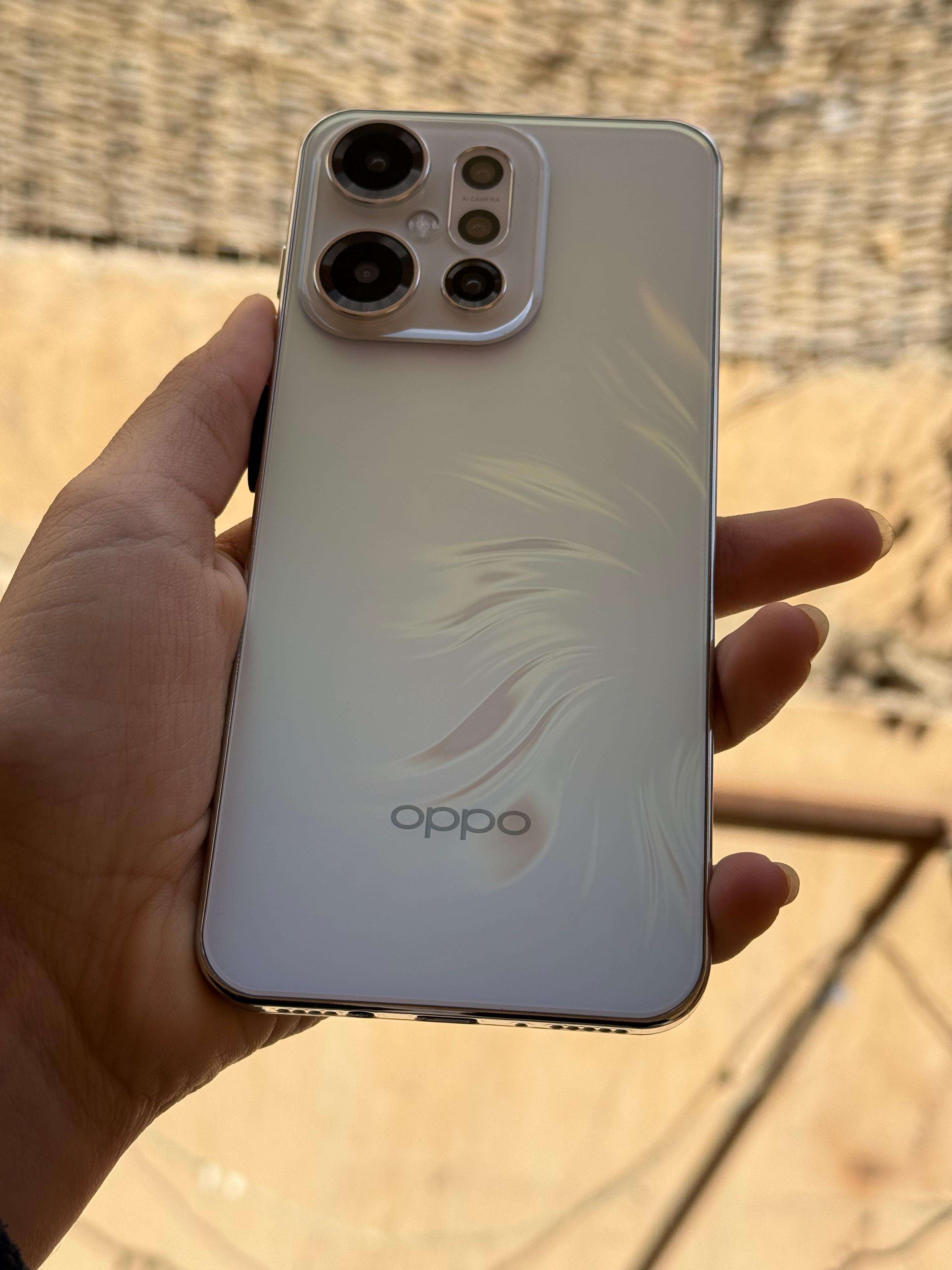 OPPO Reno15 5G كوبي