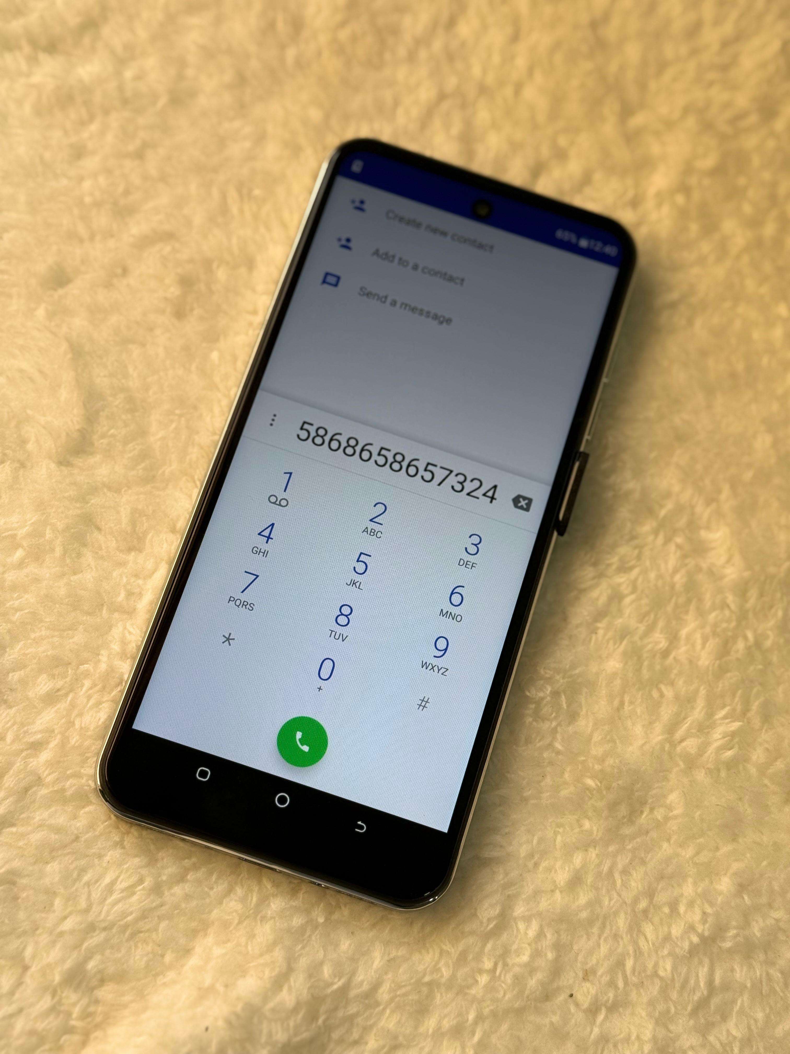 OPPO Reno15 5G كوبي