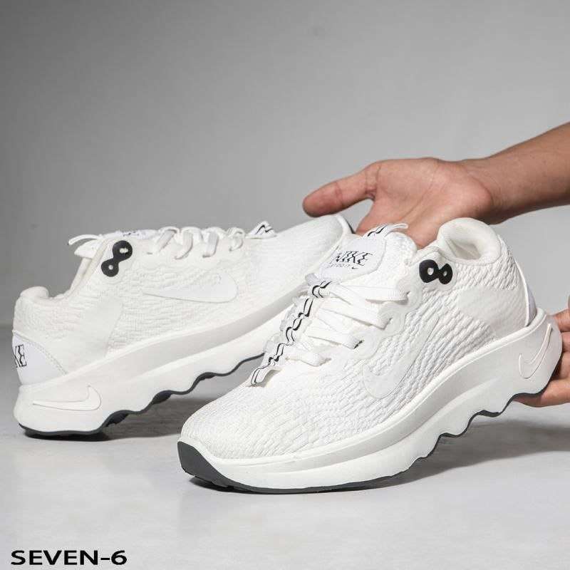 حذاء Nike