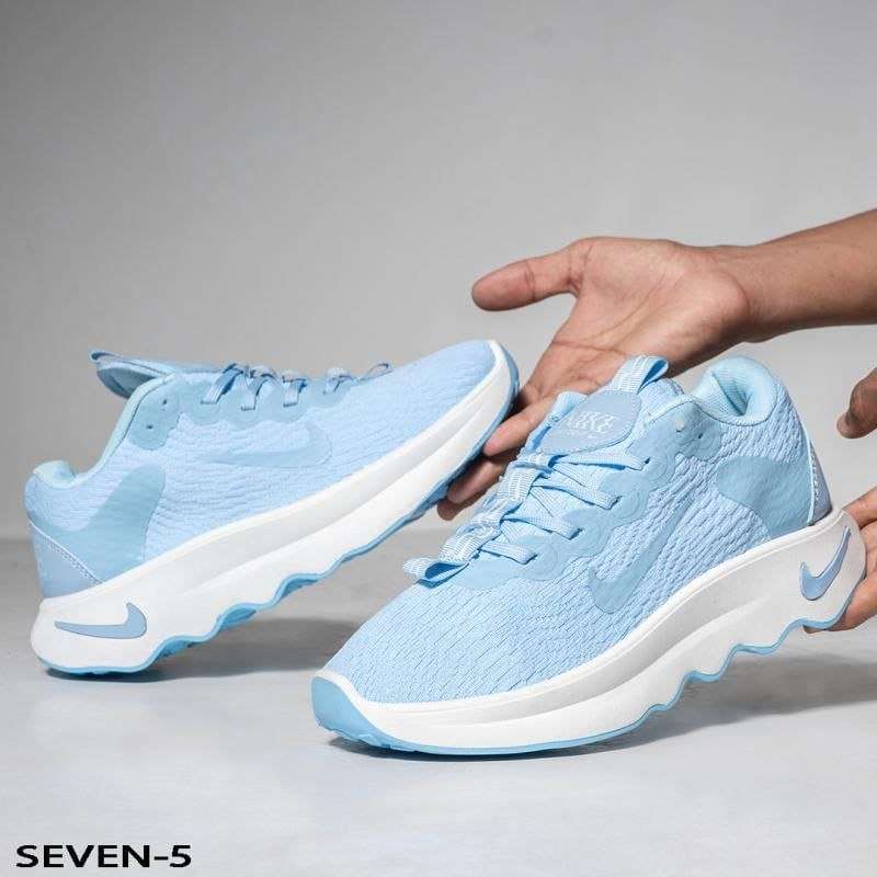 حذاء Nike