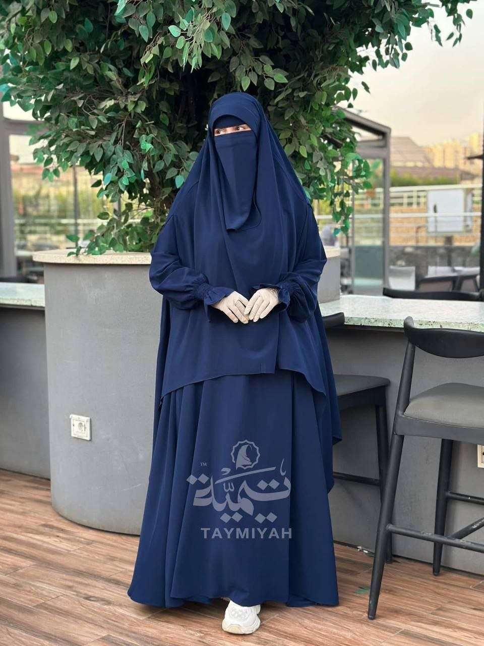 عبايه دبل كلوش