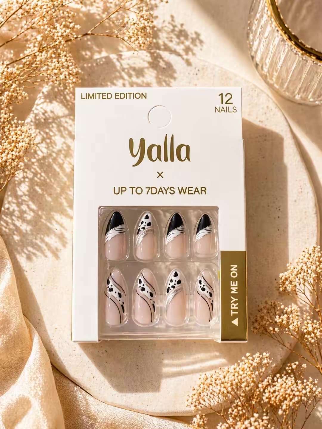 Fake nails