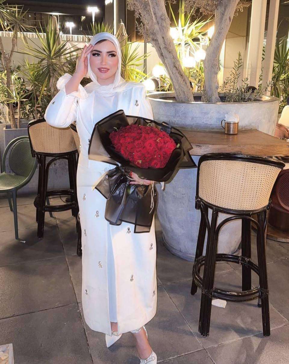 فستان طقم قطعتين بيزك روزالين + كوت روزالين