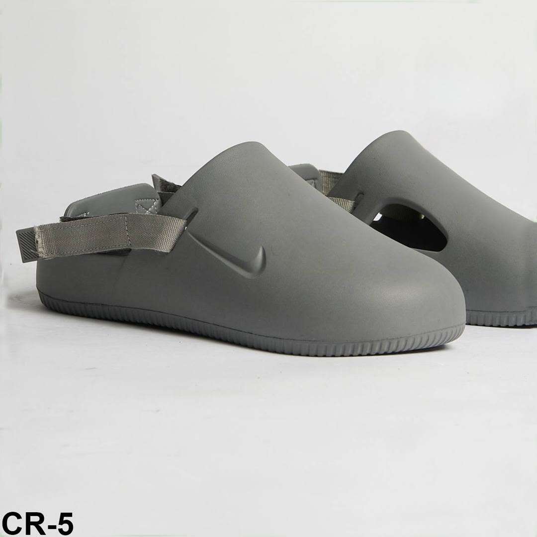 Nike crocs حريمي ورجالي
