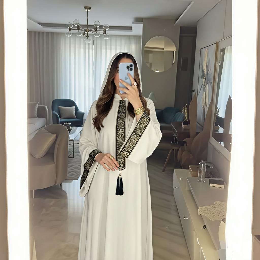 عبايه الملكه