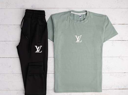 ترينج LV  ستايل عصري
