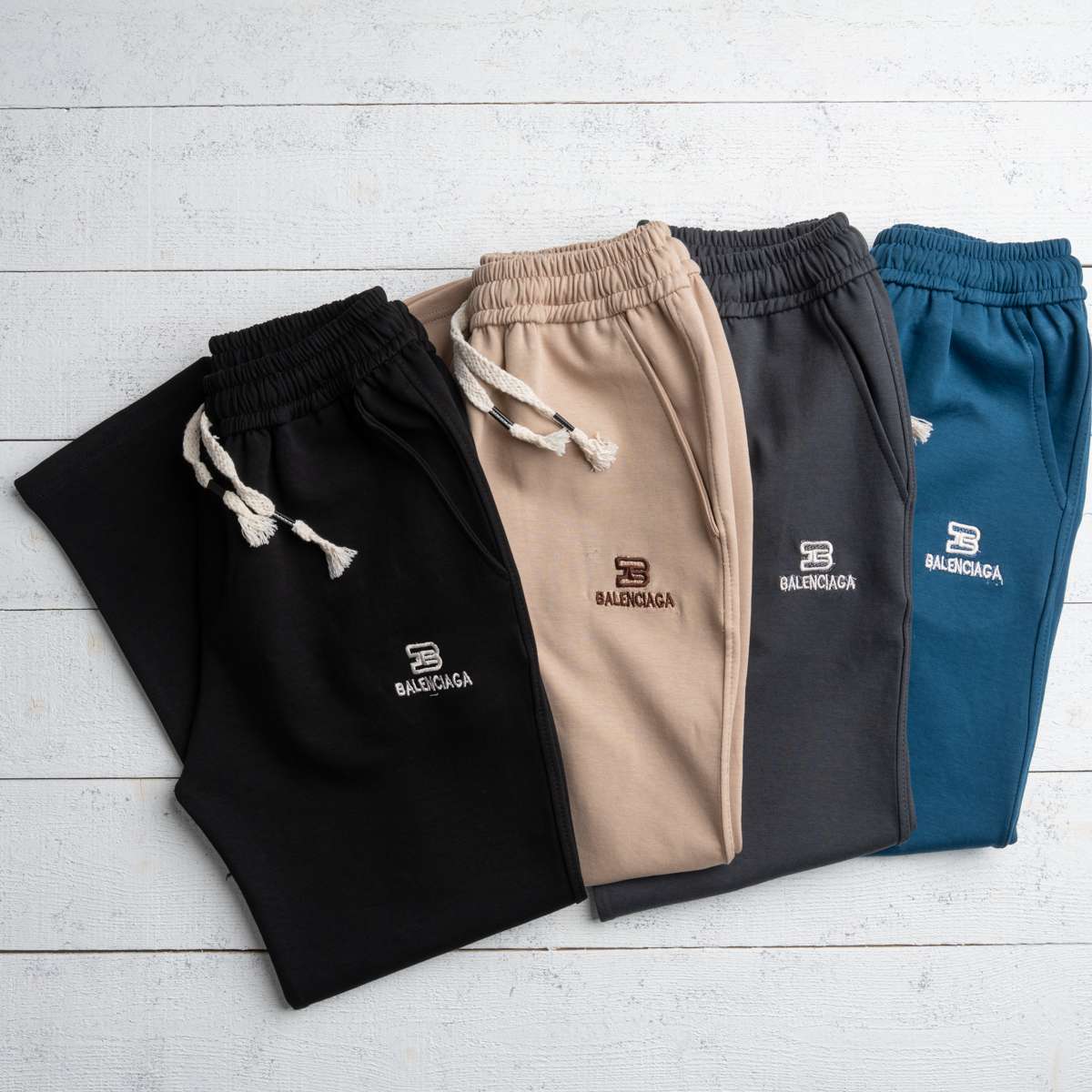 بنطلون Balenciaga