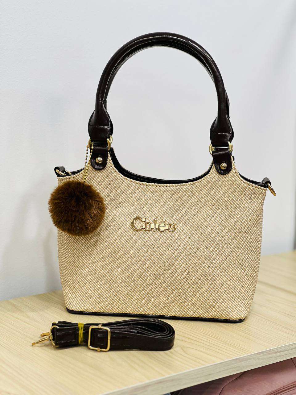 كروس Chleo