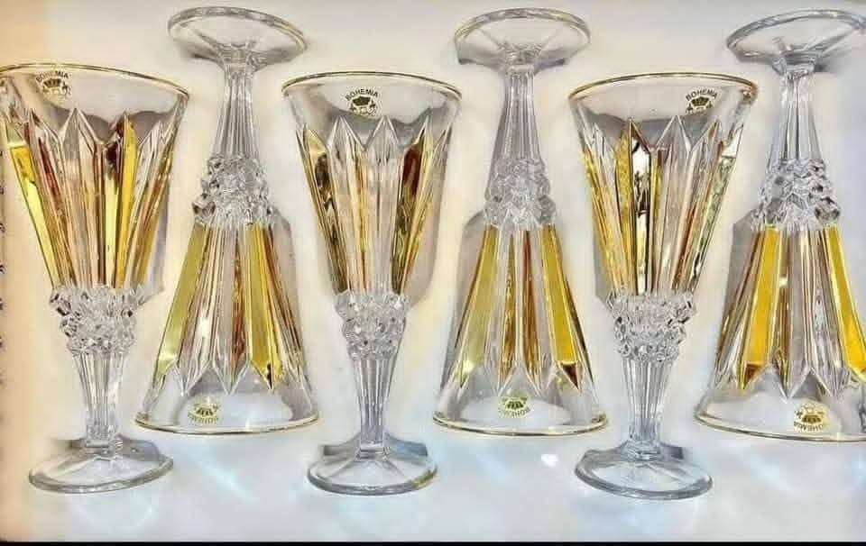 طقم كاسات