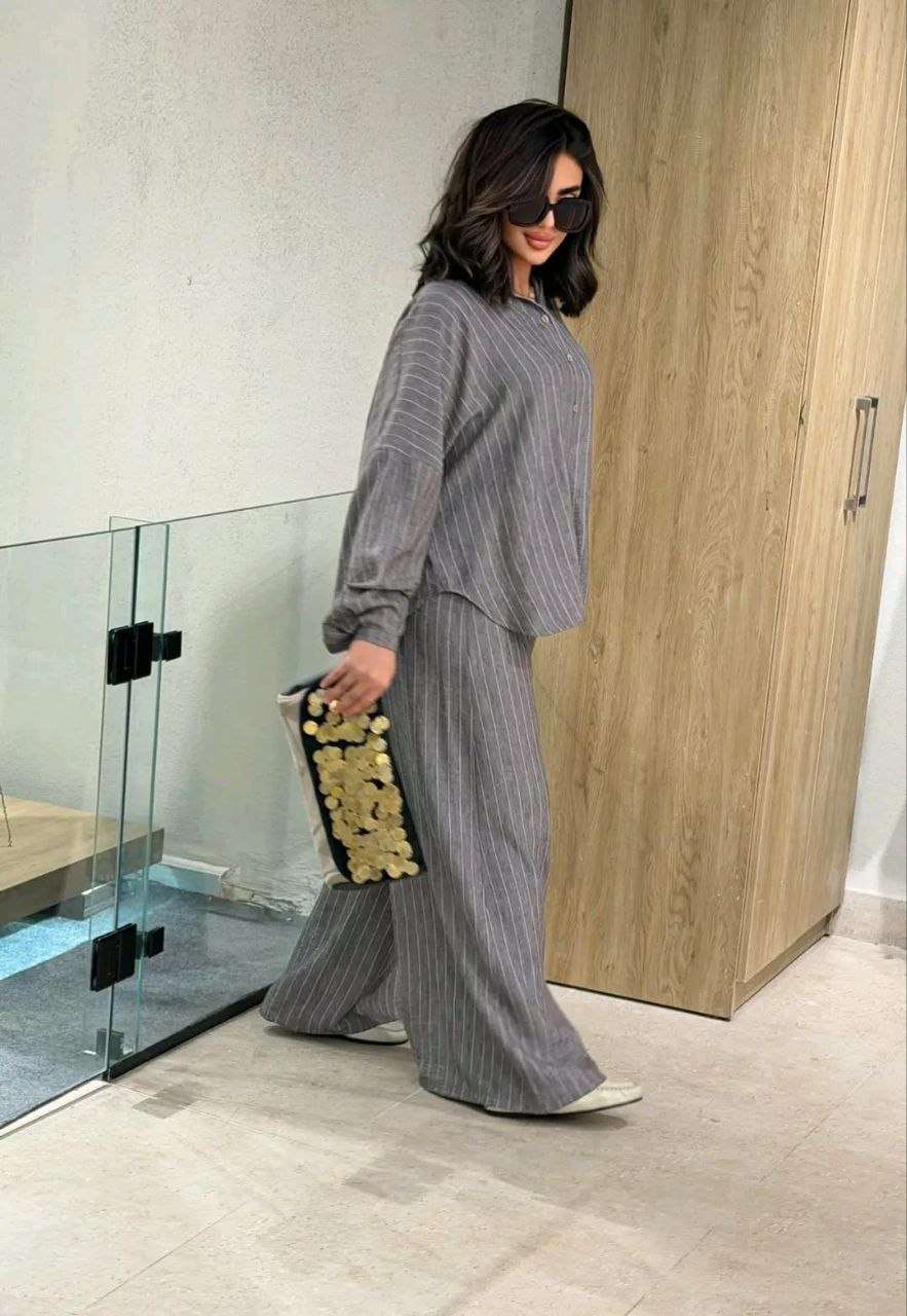 سوت مقلم حريمي