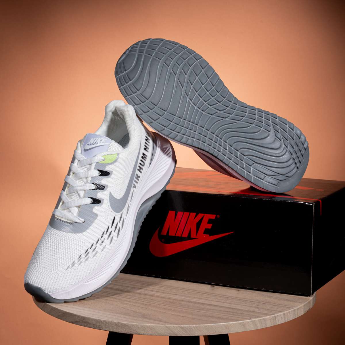 كوتشى Nike Running Shoes For Men SV94