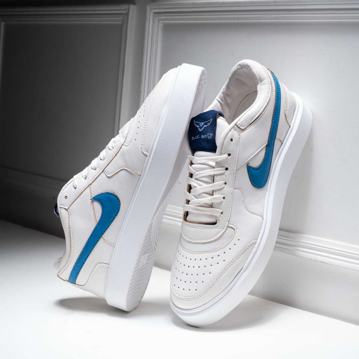 كوتشي Nike Sneakers