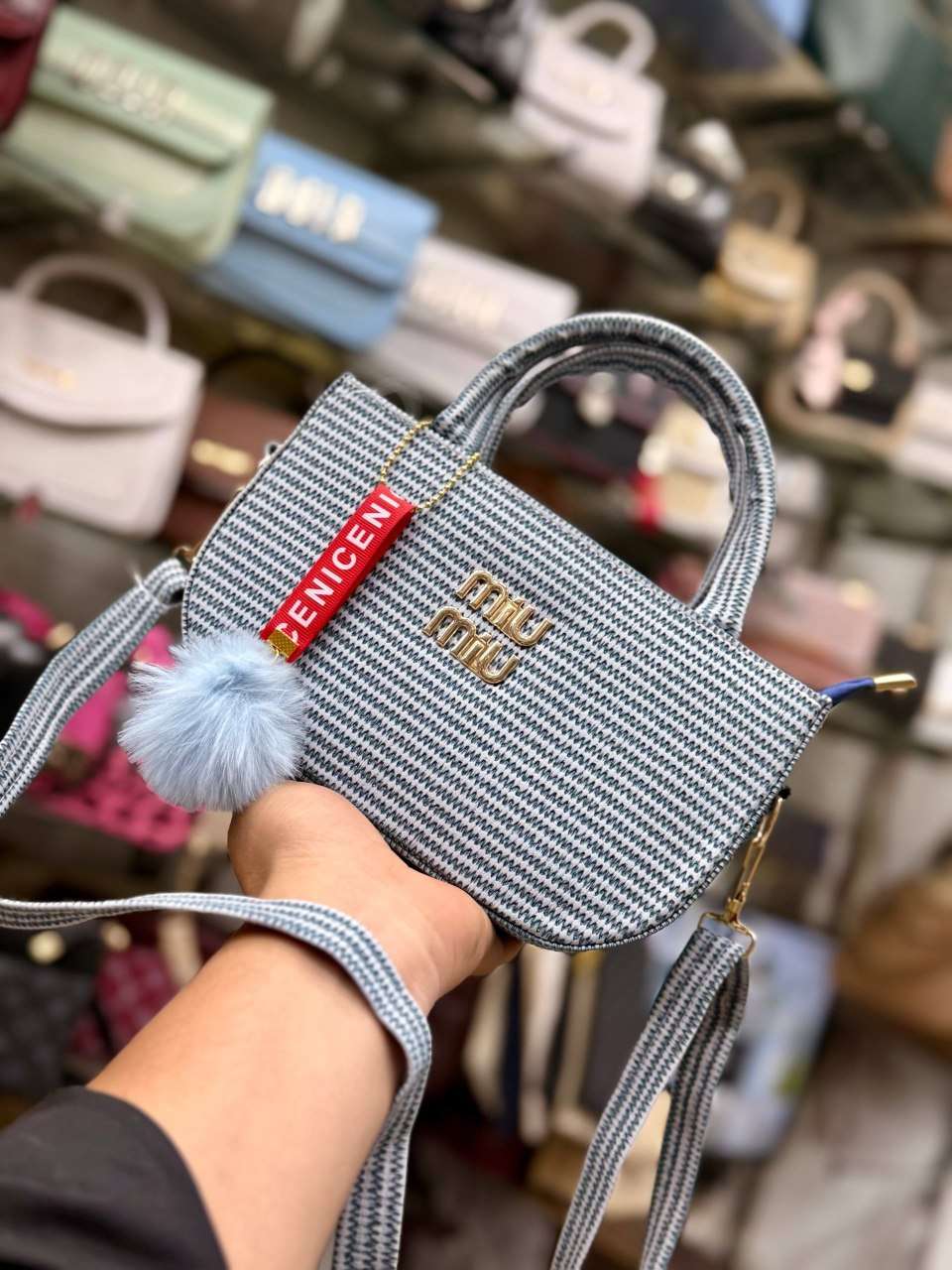باج كروس
