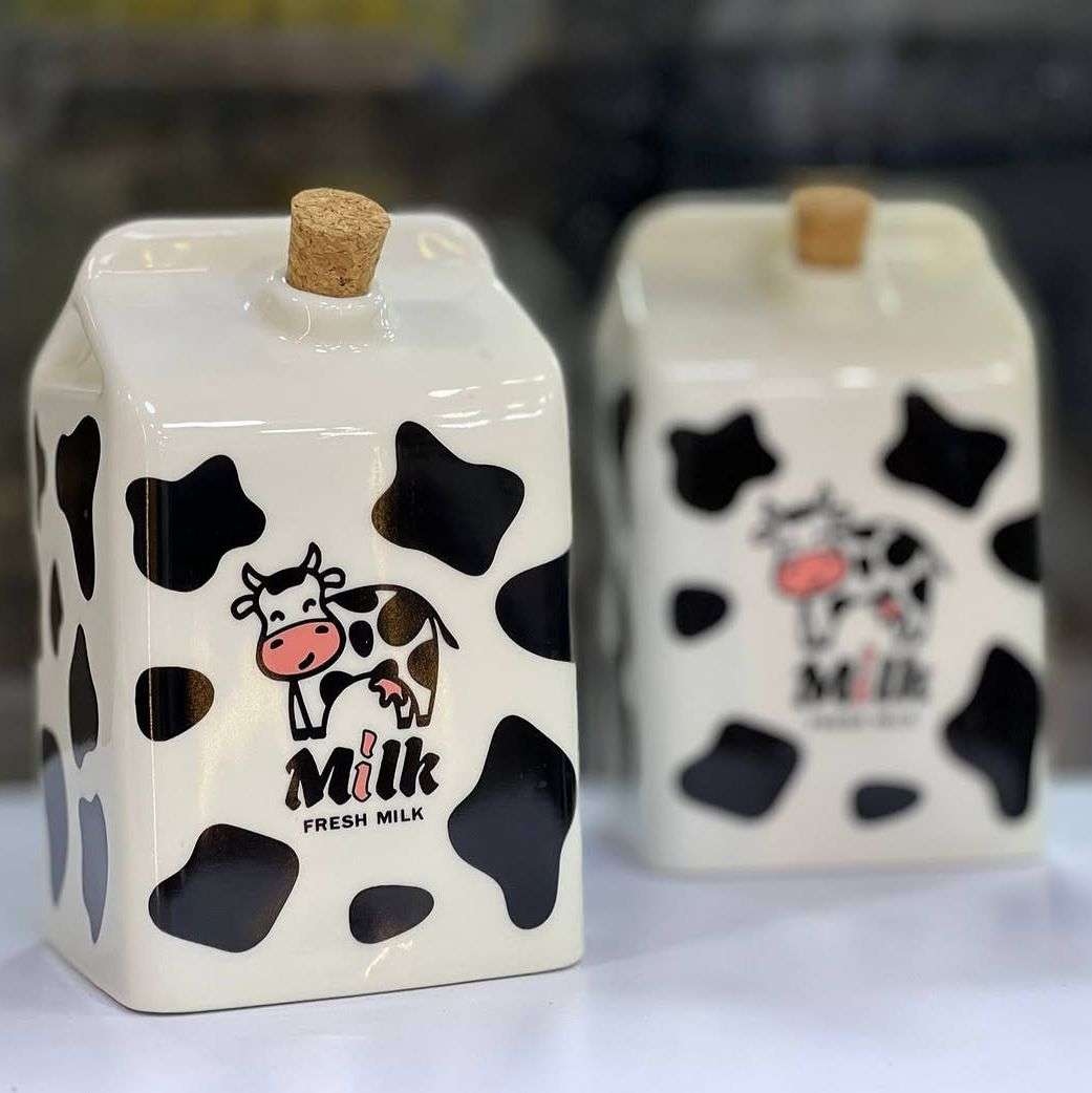 زجاجة لبن بورسلين