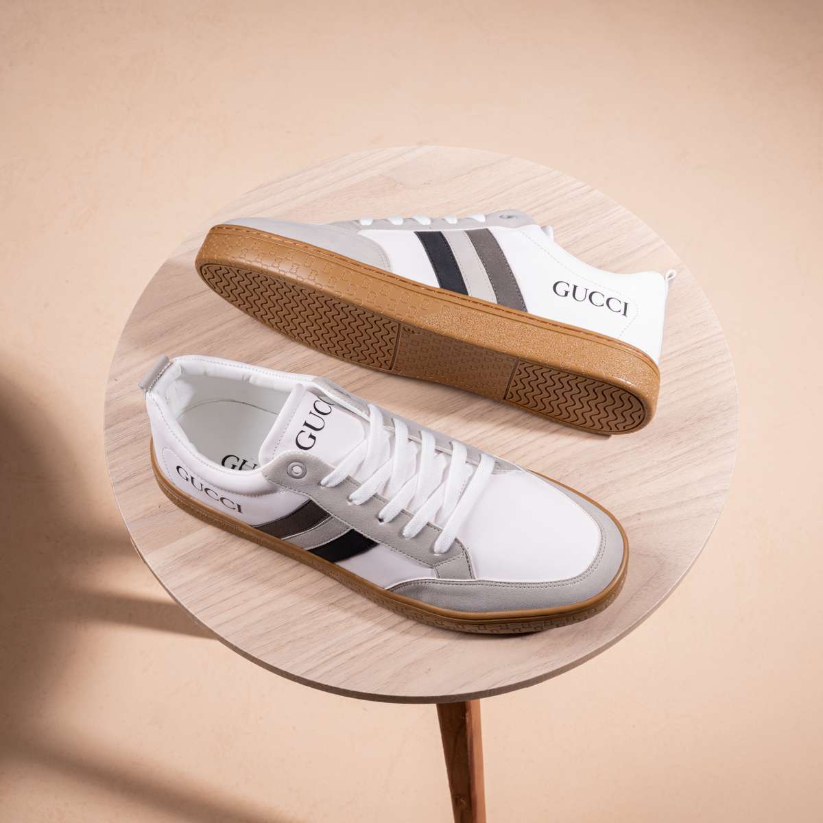 كوتشي Sneakers Gucci SV73