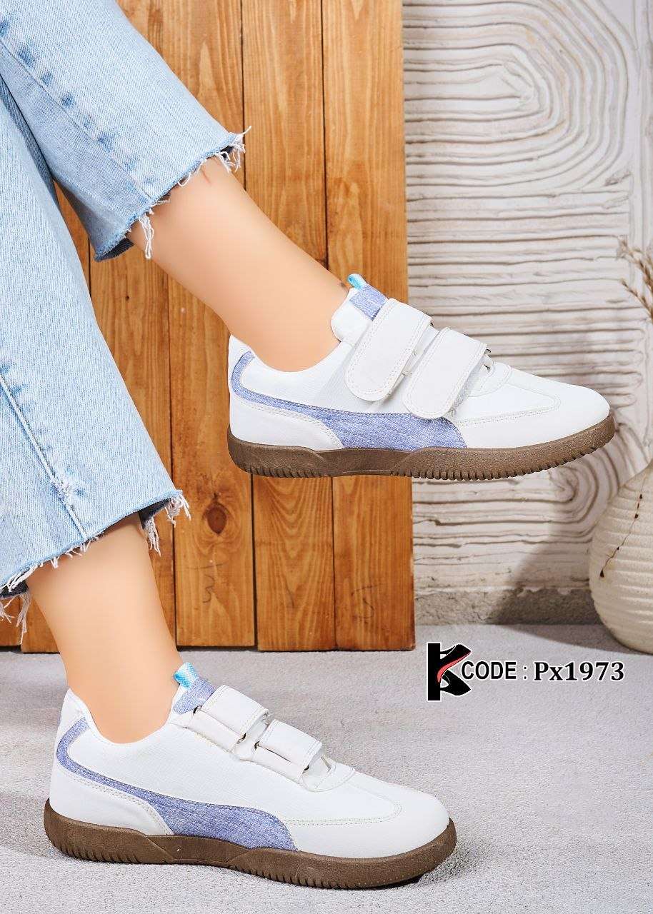 كوتشى سكوتش مريح وعملى