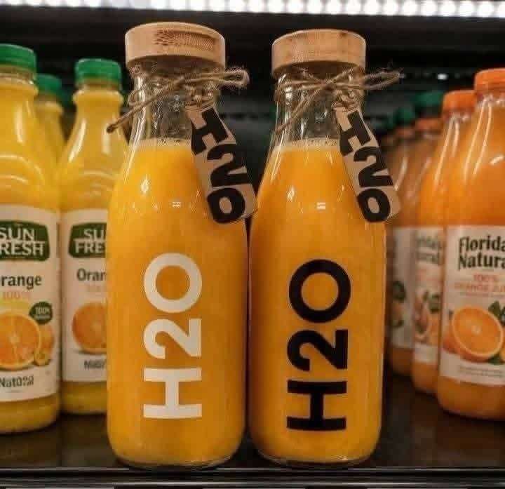 زجاجه مياه ولبن H2o
