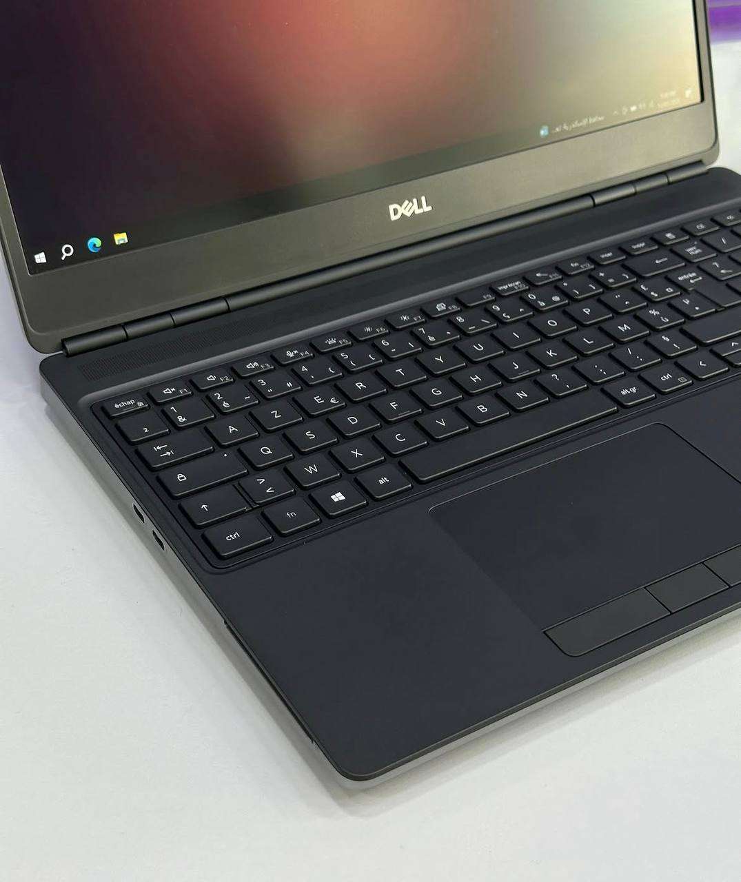 Dell Precision 7560 RTX A2000 Laptop