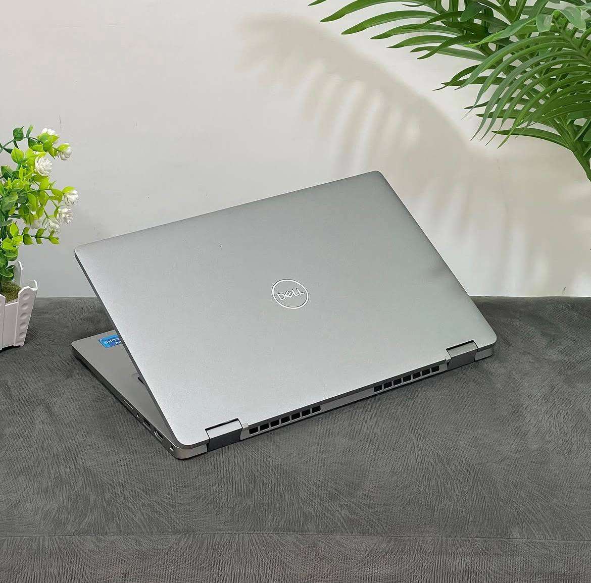 Dell Latitude 5320 X360 2-in-1 Laptop
