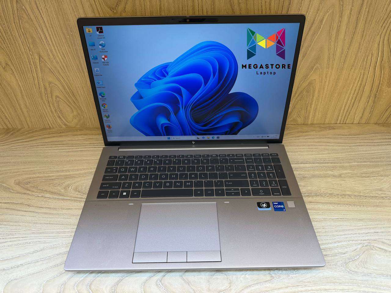 HP ZBook Fury 16 G9 Mobile Workstation i7-12800HX