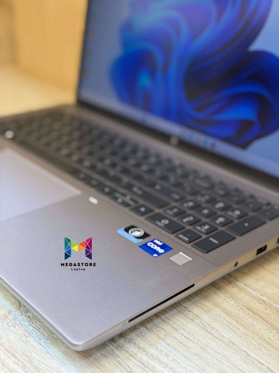 HP ZBook Fury 16 G9 Mobile Workstation i7-12800HX