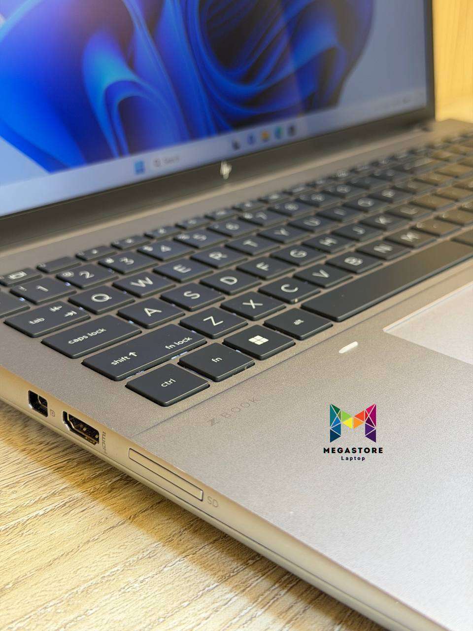 HP ZBook Fury 16 G9 Mobile Workstation i7-12800HX