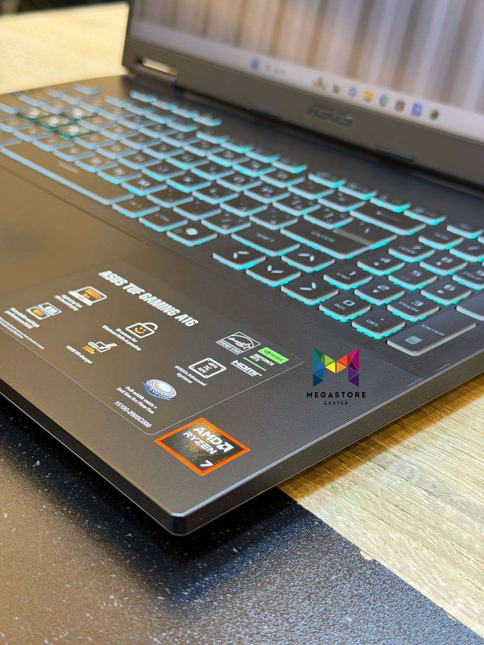 ASUS TUF Gaming A16 Laptop AMD Ryzen 7 16GB RAM 512GB SSD RTX 5050