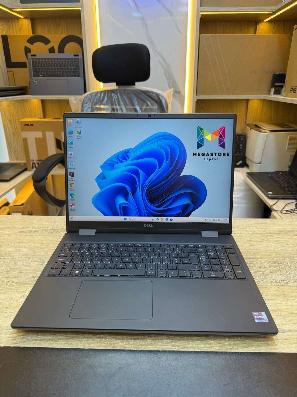 Dell Precision 7670 16-inch Workstation i9-12950HX
