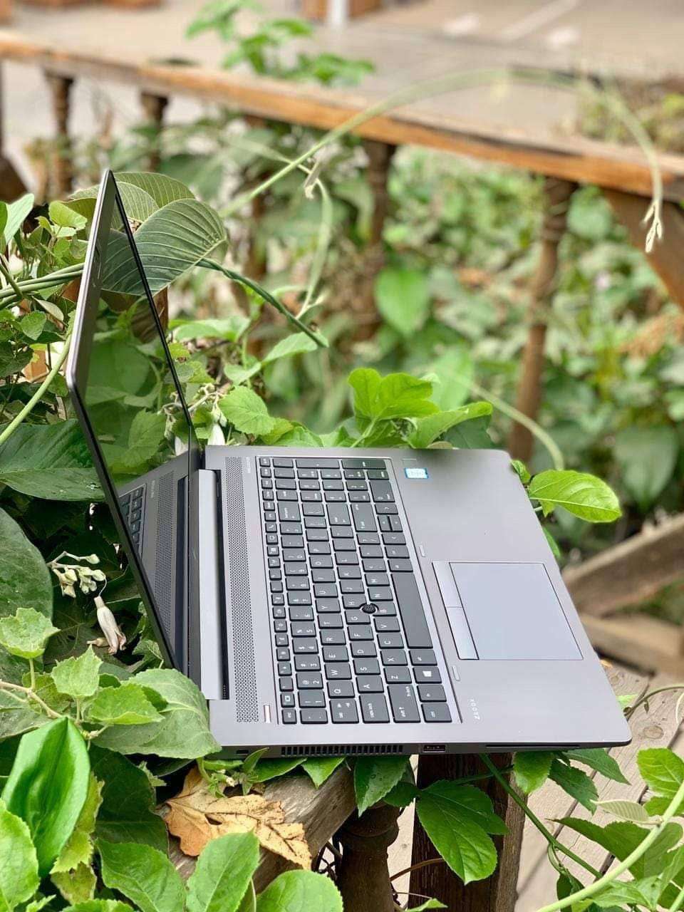 HP ZBook G5 Workstation Laptop Core i7 16GB RAM 512GB SSD
