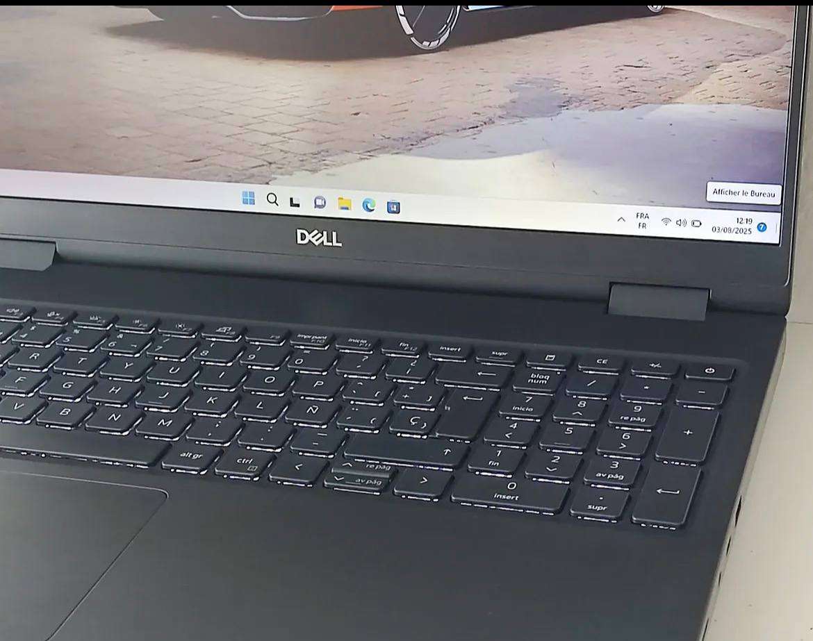 Dell Precision 7670 Core i7 12th Gen 32GB RAM 512GB SSD