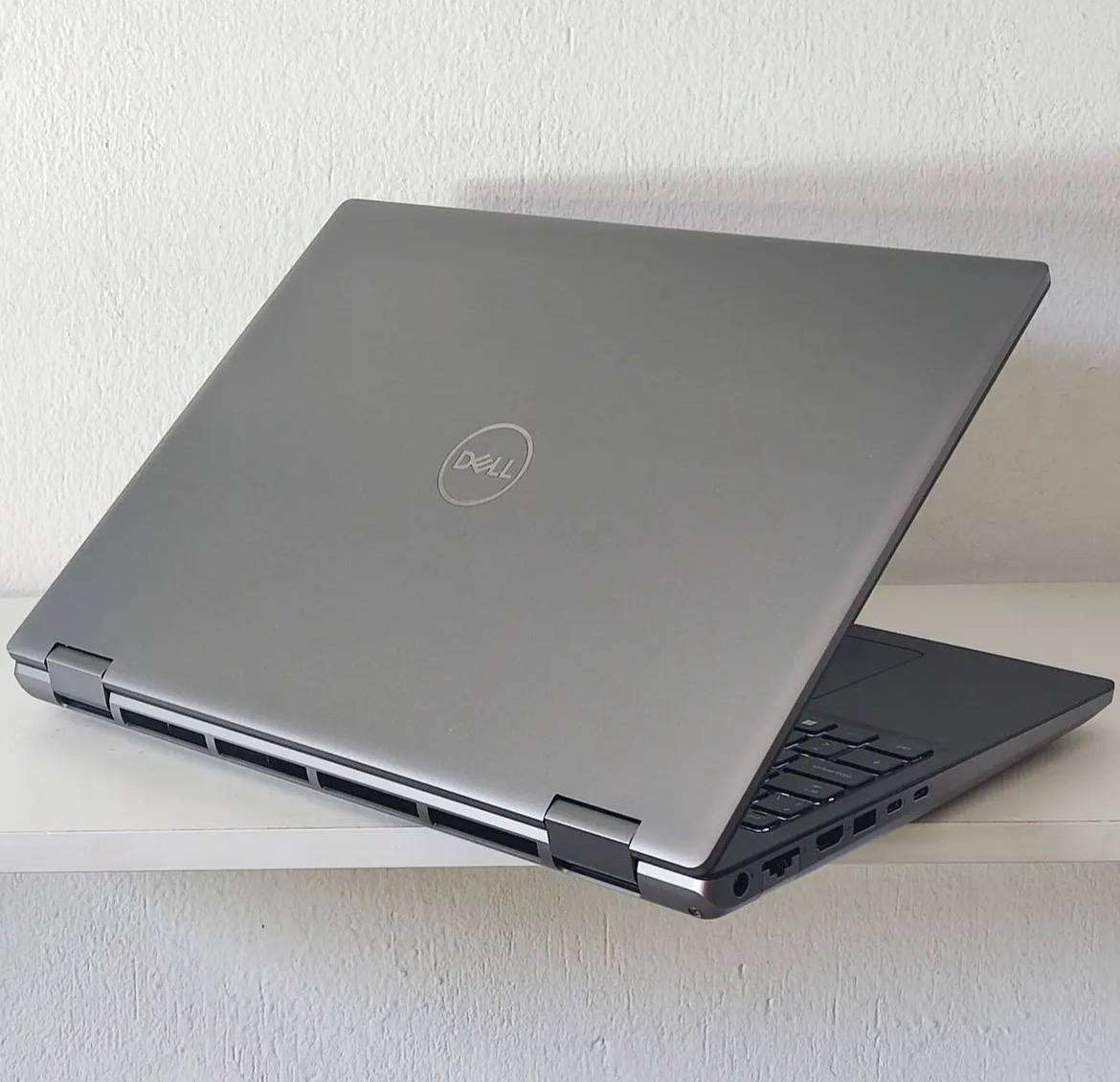 Dell Precision 7670 Core i7 12th Gen 32GB RAM 512GB SSD