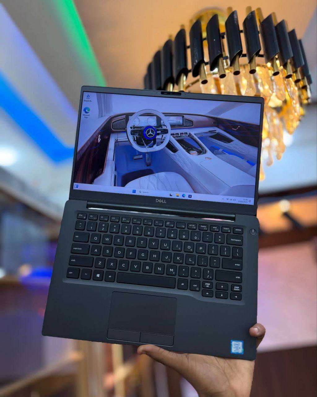 Dell Latitude 7400 Intel Core i7 8th Gen 8GB RAM 256GB SSD
