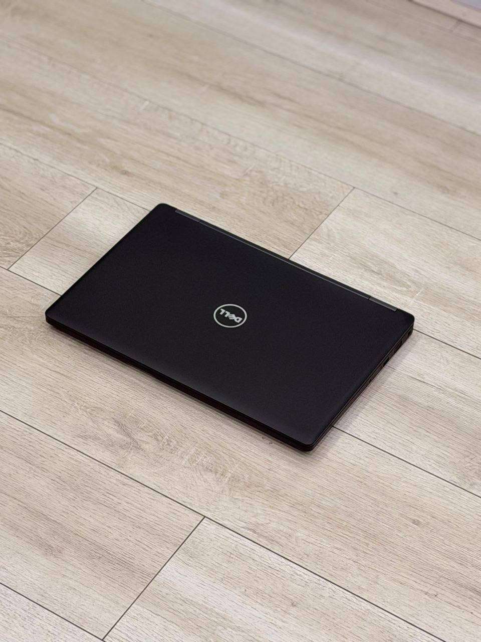 Dell Latitude 5580 Core i5 6th Gen 8GB RAM 256GB SSD