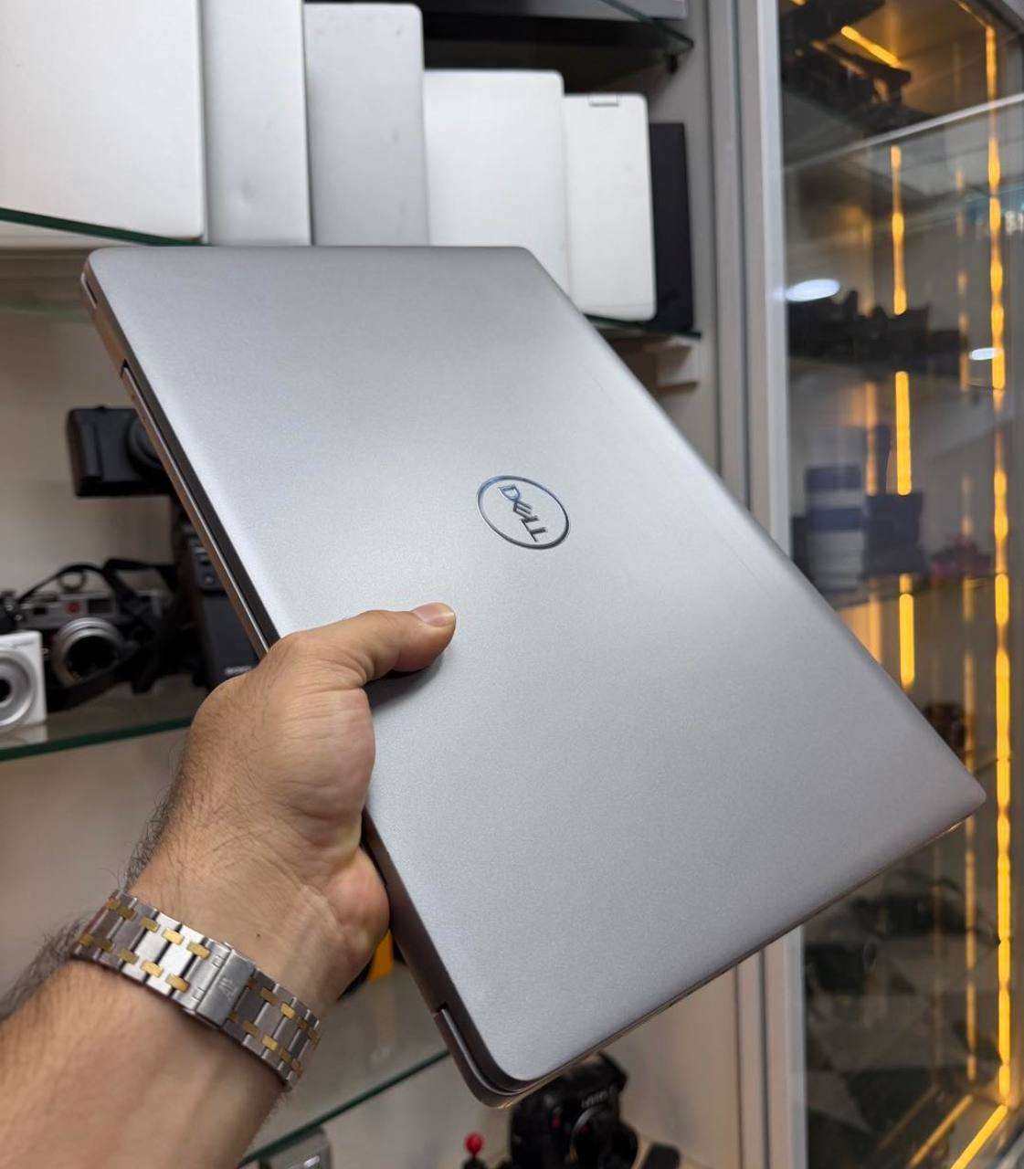 Dell Precision 3581 Workstation Intel Core i7 13th Gen