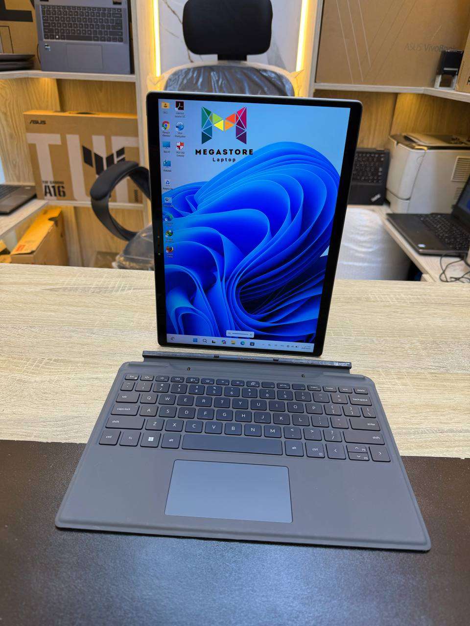 Dell Latitude 7320 Detachable 2in1 Laptop Core i7 16GB RAM